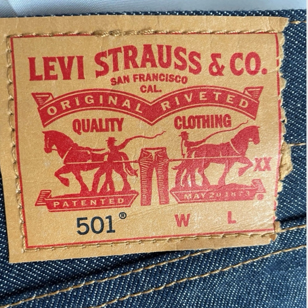 Levi’s 501 Jeans